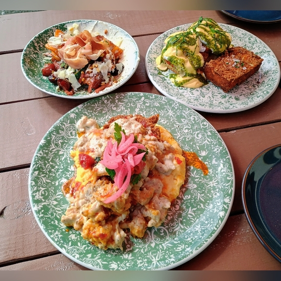 Meet your Posher, Sabrina - Picture 7 of 8